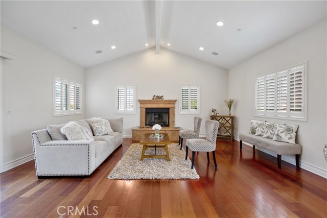 1505 Rindge Lane, Redondo Beach, California 90278, 3 Bedrooms Bedrooms, ,2 BathroomsBathrooms,Residential,Sold,Rindge,SB19188272