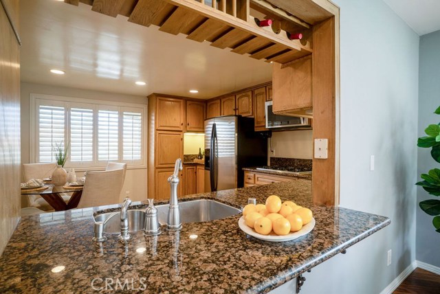 1902 Spreckels Lane, Redondo Beach, California 90278, 3 Bedrooms Bedrooms, ,2 BathroomsBathrooms,Residential,Sold,Spreckels,SB19180441