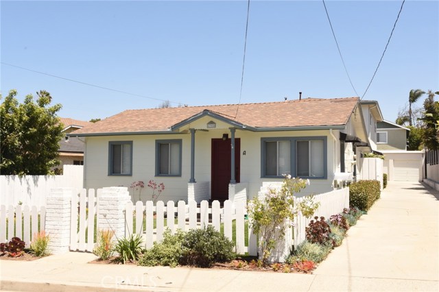 Another view of the front house with all newer landscaping