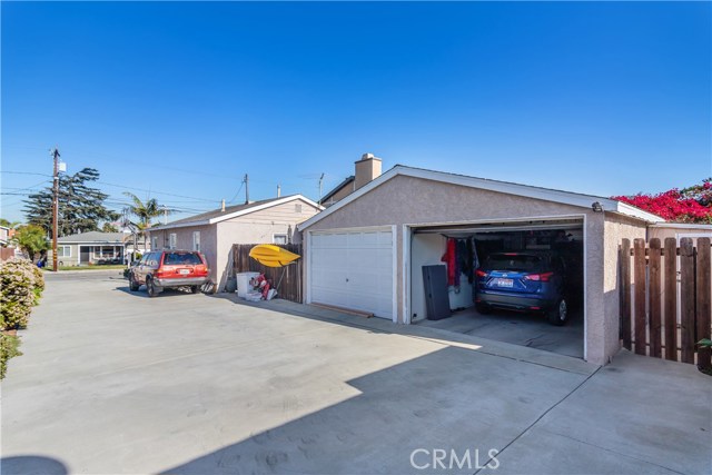 2012 Plant Avenue, Redondo Beach, California 90278, 4 Bedrooms Bedrooms, ,2 BathroomsBathrooms,Residential,Sold,Plant,SB20010928