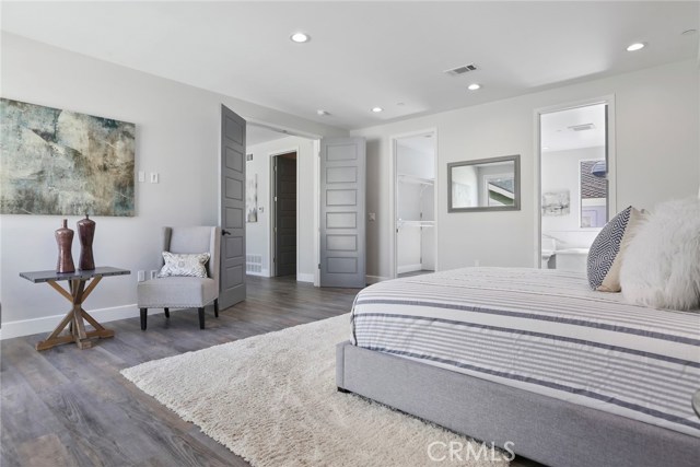 2215 Robinson Street, Redondo Beach, California 90278, 4 Bedrooms Bedrooms, ,4 BathroomsBathrooms,Residential,Sold,Robinson,SB20091863