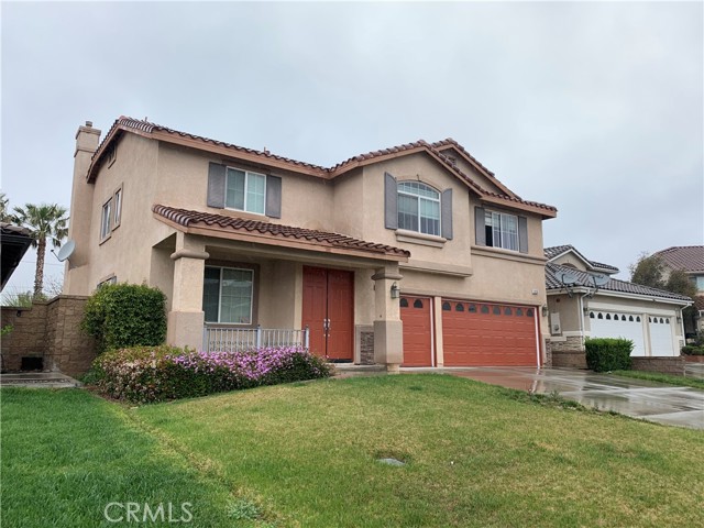 Fontana, CA 92336,6136 Glen Abbey WAY
