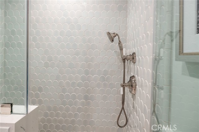 2200 Elm Avenue, Manhattan Beach, California 90266, 4 Bedrooms Bedrooms, ,3 BathroomsBathrooms,Residential,Sold,Elm,SB21076957