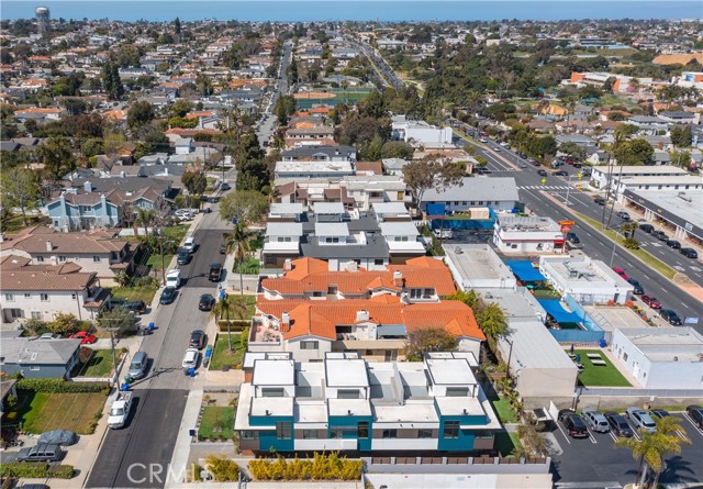 1843 11th Street, Manhattan Beach, California 90266, 3 Bedrooms Bedrooms, ,3 BathroomsBathrooms,Residential,Sold,11th,SB20169064