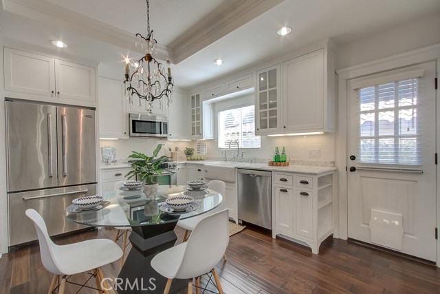 3619 Poinsettia Avenue, Manhattan Beach, California 90266, 3 Bedrooms Bedrooms, ,3 BathroomsBathrooms,Residential,Sold,Poinsettia,PW20142237