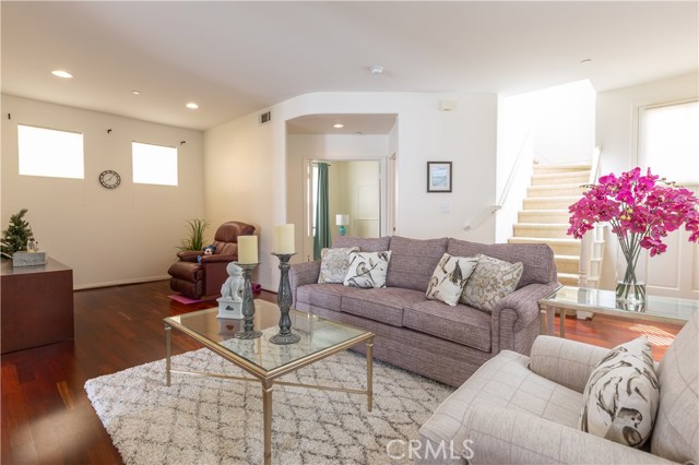 1800 Pacific Coast, Redondo Beach, California 90277, 4 Bedrooms Bedrooms, ,3 BathroomsBathrooms,Residential,Sold,Pacific Coast,PV20134664