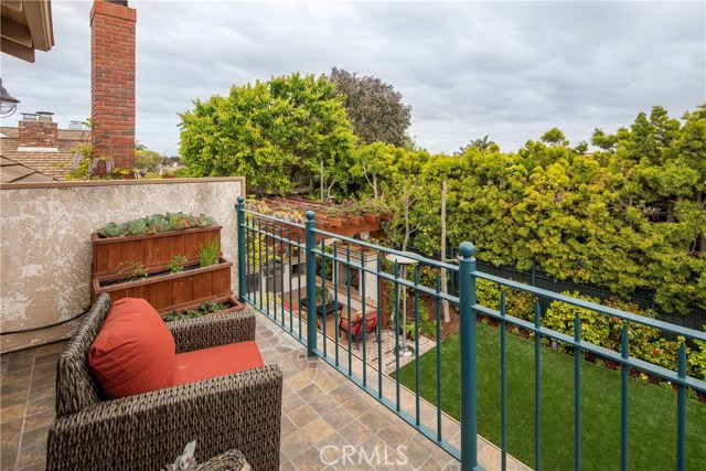 12 Westport, Manhattan Beach, California 90266, 4 Bedrooms Bedrooms, ,3 BathroomsBathrooms,Residential,Sold,Westport,SB19100631