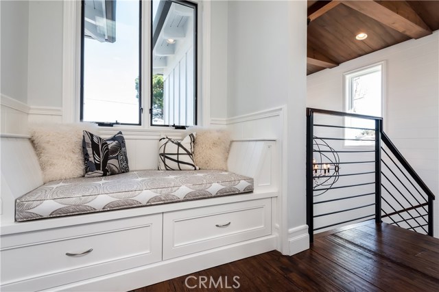 1905 Elm Avenue, Manhattan Beach, California 90266, 5 Bedrooms Bedrooms, ,5 BathroomsBathrooms,Residential,Sold,Elm,SB19169509