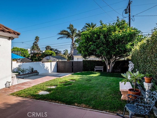 632 Avenue A, Redondo Beach, California 90277, 3 Bedrooms Bedrooms, ,2 BathroomsBathrooms,Residential,Sold,Avenue A,SB17216551