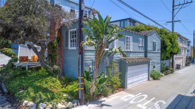 316 28th Street, Manhattan Beach, California 90266, 3 Bedrooms Bedrooms, ,2 BathroomsBathrooms,Residential,Sold,28th,SB18152418