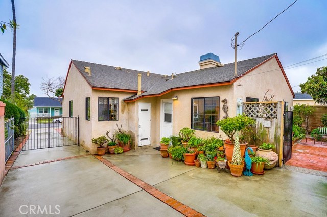 1247 Gertruda Avenue, Redondo Beach, California 90277, 3 Bedrooms Bedrooms, ,1 BathroomBathrooms,Residential,Sold,Gertruda,PV19047697