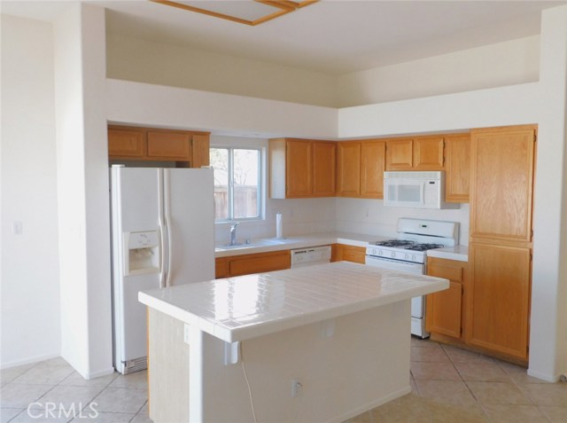 3884 Arista Way