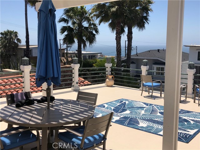 3508 Alma Avenue, Manhattan Beach, California 90266, 5 Bedrooms Bedrooms, ,5 BathroomsBathrooms,Residential,Sold,Alma,SB19130916