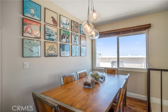 212 Seaview Street, Manhattan Beach, California 90266, 2 Bedrooms Bedrooms, ,2 BathroomsBathrooms,Residential,Sold,Seaview,SB18191151