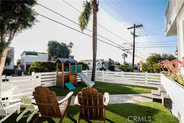 2030 Prospect Avenue, Hermosa Beach, California 90254, 3 Bedrooms Bedrooms, ,3 BathroomsBathrooms,Residential,Sold,Prospect,SB20202137