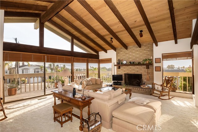 815 1st Street, Manhattan Beach, California 90266, 4 Bedrooms Bedrooms, ,3 BathroomsBathrooms,Residential,Sold,1st,SB20096904