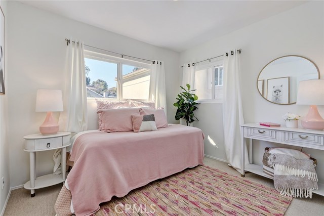 811 Spencer Street, Redondo Beach, California 90277, 4 Bedrooms Bedrooms, ,2 BathroomsBathrooms,Residential,Sold,Spencer,SB19017533