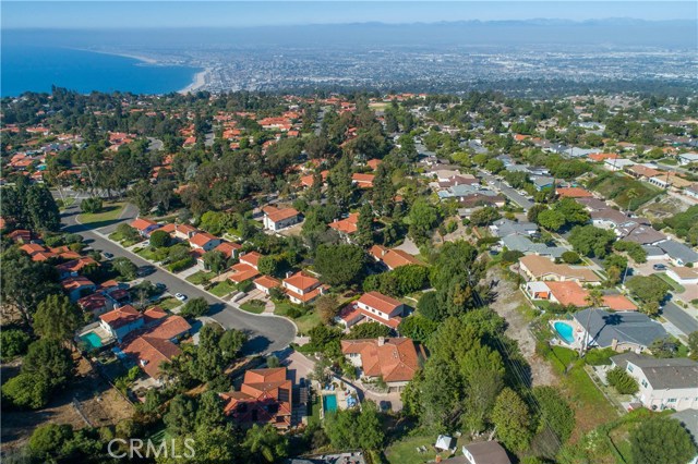 1673 Cataluna Place, Palos Verdes Estates, California 90274, 4 Bedrooms Bedrooms, ,4 BathroomsBathrooms,Residential,Sold,Cataluna,SB19192919