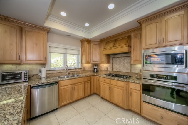 1914 Ruhland Avenue, Redondo Beach, California 90278, 4 Bedrooms Bedrooms, ,2 BathroomsBathrooms,Residential,Sold,Ruhland,SB17151670