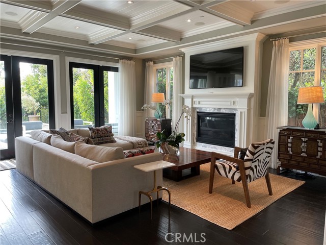4 Bed Home for Sale in Pacific Palisades, California
