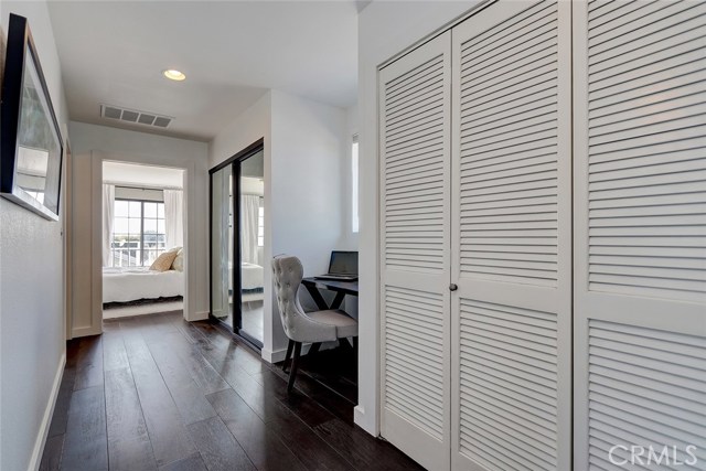 111 Lucia Avenue, Redondo Beach, California 90277, 3 Bedrooms Bedrooms, ,2 BathroomsBathrooms,Residential,Sold,Lucia,SB18257777