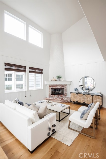 653 26th Street, Manhattan Beach, California 90266, 5 Bedrooms Bedrooms, ,3 BathroomsBathrooms,Residential,Sold,26th,SB20212794