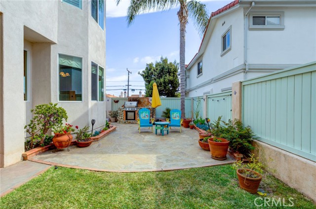 1303 Rindge Lane, Redondo Beach, California 90278, 4 Bedrooms Bedrooms, ,3 BathroomsBathrooms,Residential,Sold,Rindge,SB21073831