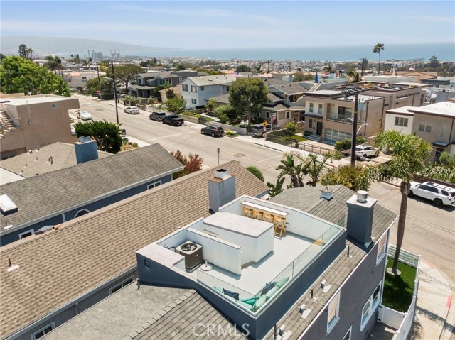 2030 Prospect Avenue, Hermosa Beach, California 90254, 3 Bedrooms Bedrooms, ,3 BathroomsBathrooms,Residential,Sold,Prospect,SB21151431