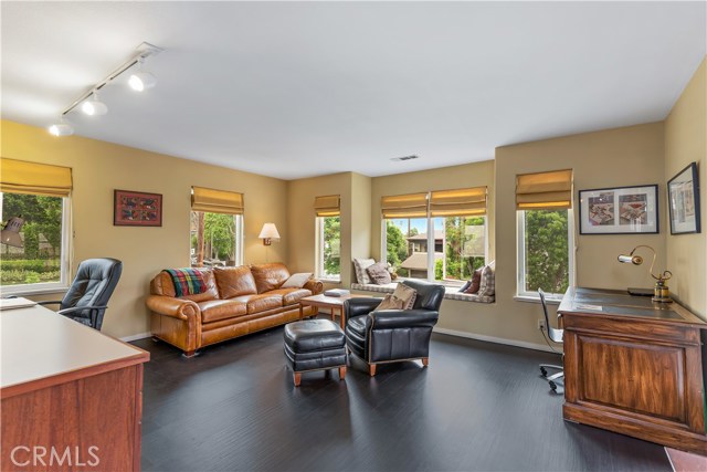 595 31st Street, Manhattan Beach, California 90266, 4 Bedrooms Bedrooms, ,1 BathroomBathrooms,Residential,Sold,31st,SB20193425