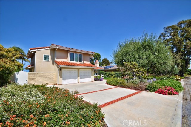 2209 Via Guadalana, Palos Verdes Estates, California 90274, 5 Bedrooms Bedrooms, ,3 BathroomsBathrooms,Residential,Sold,Via Guadalana,PV17156248