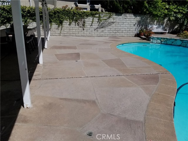 2220 Potrillo Rd, Rolling Hills Estates, California 90274, 3 Bedrooms Bedrooms, ,1 BathroomBathrooms,Residential,Sold,Potrillo Rd,PV19058102