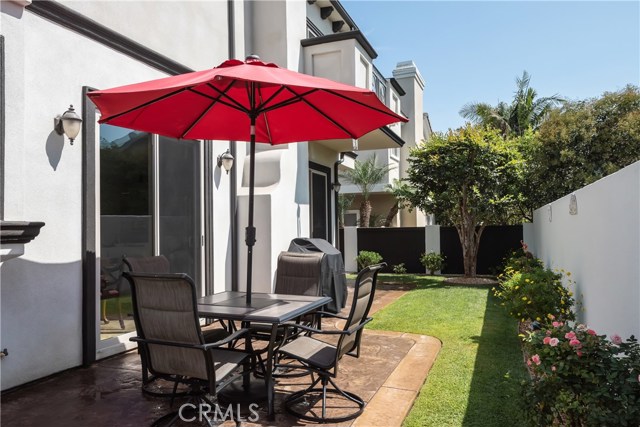 2104 Warfield Avenue, Redondo Beach, California 90278, 5 Bedrooms Bedrooms, ,2 BathroomsBathrooms,Residential,Sold,Warfield,SB20202226