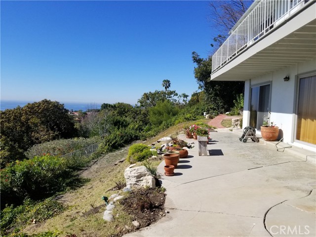 1233 Via Romero, Palos Verdes Estates, California 90274, 4 Bedrooms Bedrooms, ,3 BathroomsBathrooms,Residential,Sold,Via Romero,SB18029101