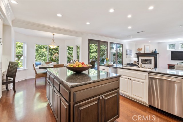 2108 Harkness Street, Manhattan Beach, California 90266, 5 Bedrooms Bedrooms, ,2 BathroomsBathrooms,Residential,Sold,Harkness,SB21039202