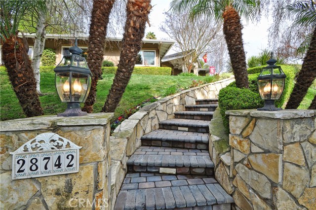 28742 Crestridge Road, Rancho Palos Verdes, California 90275, 4 Bedrooms Bedrooms, ,2 BathroomsBathrooms,Residential,Sold,Crestridge,PV19024409