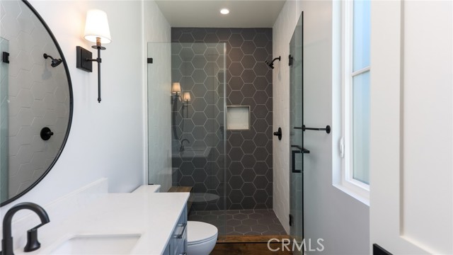 1908 Bataan Road, Redondo Beach, California 90278, 4 Bedrooms Bedrooms, ,3 BathroomsBathrooms,Residential,Sold,Bataan,PV21039512