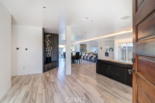 6141 Kelley Circle Huntington Beach, CA, 92647 | Beautiful Photos 6141 Kelley Circle
