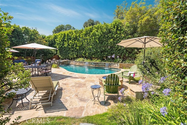 11 Dapplegray Lane, Rolling Hills Estates, California 90274, 3 Bedrooms Bedrooms, ,1 BathroomBathrooms,Residential,Sold,Dapplegray,PV21163306