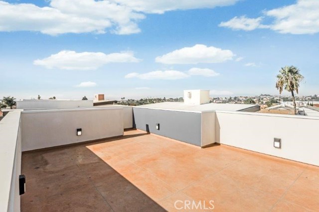 Large rooftop deck with outstanding views