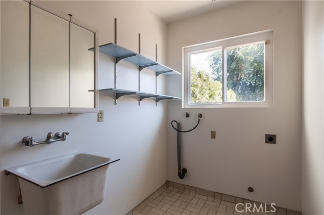 1200 3rd Street, Manhattan Beach, California 90266, 3 Bedrooms Bedrooms, ,3 BathroomsBathrooms,Residential,Sold,3rd,SB17178031