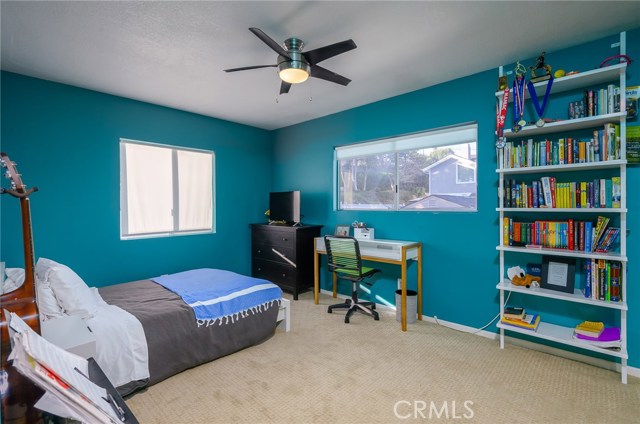 501 Green Lane, Redondo Beach, California 90278, 4 Bedrooms Bedrooms, ,2 BathroomsBathrooms,Residential,Sold,Green Lane,SB20035611