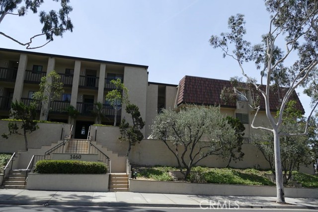 1460 E Willow Street 212 Signal Hill, CA 90755 photo 1
