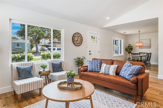 2517 Ralston Lane, Redondo Beach, California 90278, 3 Bedrooms Bedrooms, ,2 BathroomsBathrooms,Residential,Sold,Ralston,PV21156010