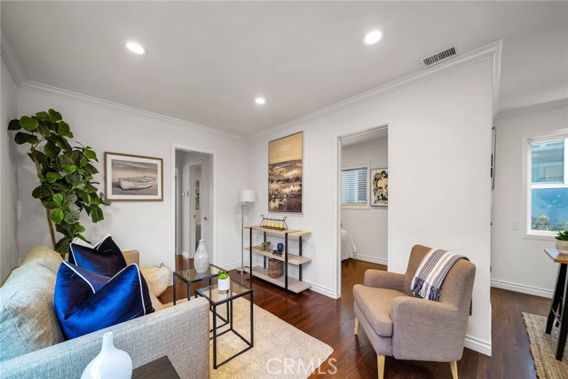 1639 Haynes, Redondo Beach, California 90278, 3 Bedrooms Bedrooms, ,1 BathroomBathrooms,Residential,Sold,Haynes,SB20244752