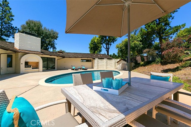 1132 Via Mirabel, Palos Verdes Estates, California 90274, 6 Bedrooms Bedrooms, ,4 BathroomsBathrooms,Residential,Sold,Via Mirabel,PV19192852