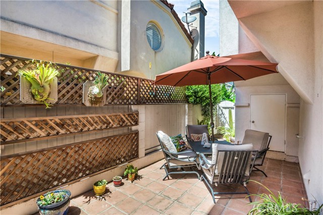 2510 Huntington Lane, Redondo Beach, California 90278, 4 Bedrooms Bedrooms, ,3 BathroomsBathrooms,Residential,Sold,Huntington,SB18091628