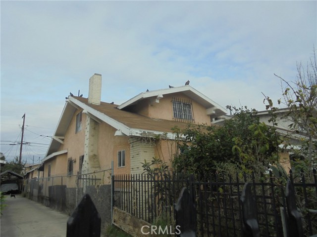  Income Home for Sale in Los Angeles, California