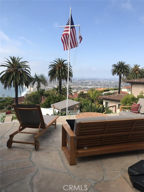 849 Rincon Lane, Palos Verdes Estates, California 90274, 3 Bedrooms Bedrooms, ,2 BathroomsBathrooms,Residential,Sold,Rincon,PV21117002