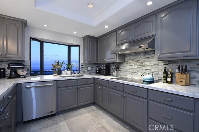 6209 Via Subida, Rancho Palos Verdes, California 90275, 5 Bedrooms Bedrooms, ,2 BathroomsBathrooms,Residential,Sold,Via Subida,PV19211642