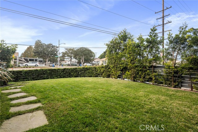 610 Inglewood Ave, Redondo Beach, California 90278, 3 Bedrooms Bedrooms, ,1 BathroomBathrooms,Residential,Sold,Inglewood Ave,SB20256411